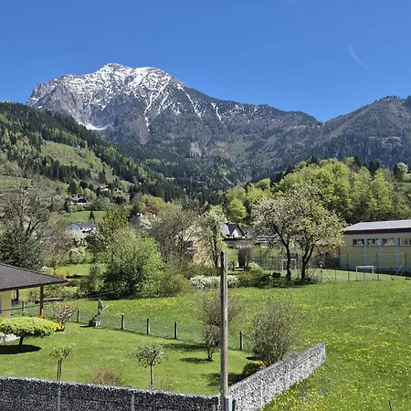 Pyhrn Alps 24h Self-check-in-hotel Hotel